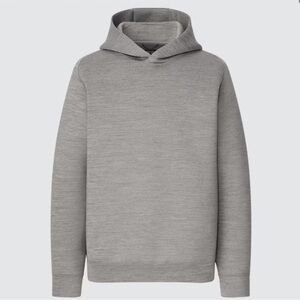 UNIQLO Stretch Hoodie